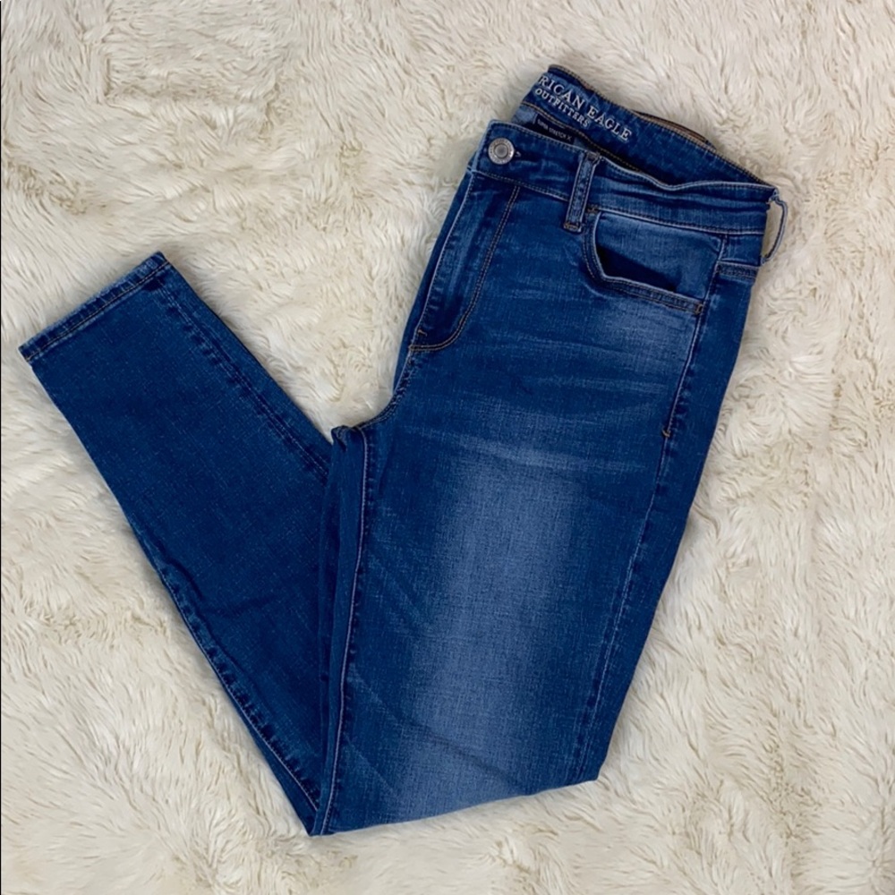 American Eagle Hi-Rise Jegging